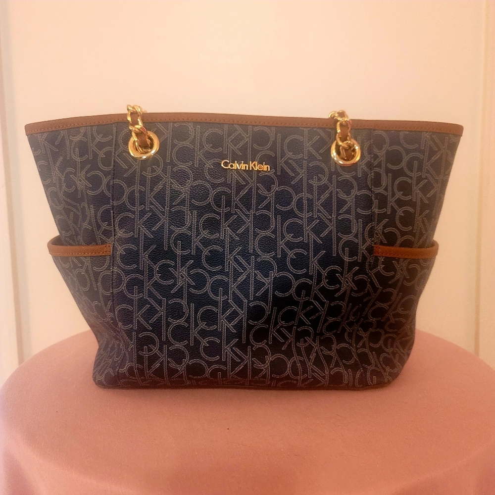 Like New Calvin Klein Satchel